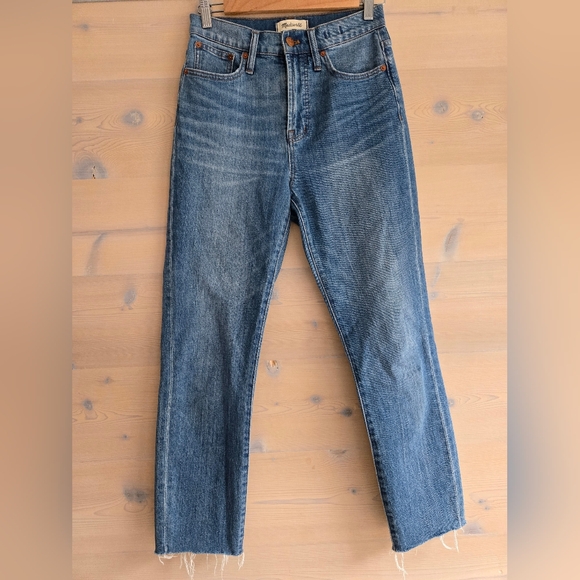 Madewell Denim - EUC Madewell Cropped Raw Hem The Perfect Vintage Denim Jean Size 26